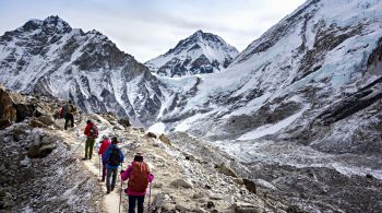 Corpo de Joshua Cheruiyot Kirui, de 40 anos, foi encontrado a cerca de 20 metros do topo da montanha mais alta do mundo