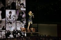 Qual foi a música preferida dos fãs no show de Madonna? Vote e confira