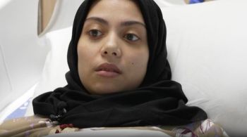 Em tratamento em um hospital no Catar, após serem retiradas de Gaza, elas começam a processar suas perdas e chorar a morte de seus bebês que conheceram e daqueles que nem tiveram a chance de conhecer