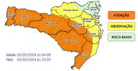 Frente fria que atinge RS avança e deve levar temporais para Santa Catarina