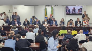 Ministros de Lula se encontram bancada gaúcha, apresentam balanço das ações empregadas e traçam metas para cada pasta auxiliar na reconstrução do estado 
