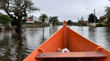 Cidade é banhada pela Lagoa dos Patos e pelo Canal São Gonçalo, que ainda estão em níveis elevados