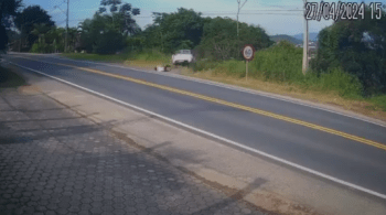 Segundo a Polícia Militar Rodoviária de Santa Catarina (PMRv), passageiros estavam brigando antes do acidente
