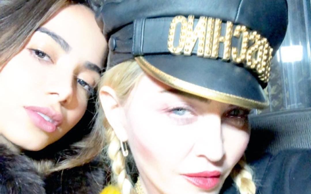 Anitta e Madonna se juntaram para a música "Faz Gostoso", do álbum "Madame X" da rainha do pop