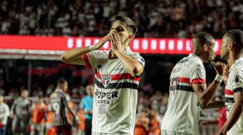 Arboleda fez o gol da vitória do São Paulo por 2 a 1; Diniz foi expulso por discussão com Luciano
