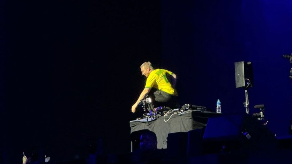 Diplo remixa clássicos e sucessos do funk na abertura de show da Madonna