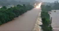 Cidade fica ilhada devido às fortes chuvas no Rio Grande do Sul