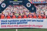 Fortaleza faz ação em solidariedade ao Rio Grande do Sul em jogo do Brasileiro