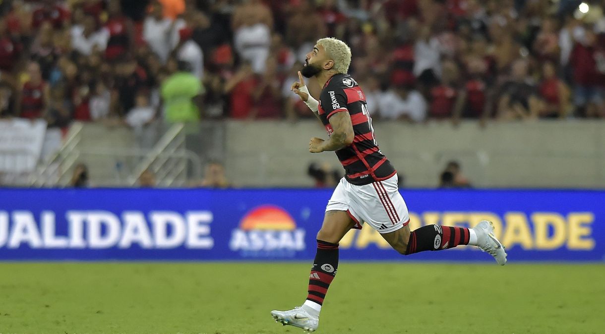 Gabigol entrou no segundo tempo da vitória do Flamengo sobre o Amazonas; ele não jogava há cerca de 40 dias