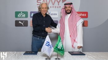 Técnico português levou o clube ao título saudita de forma invicta