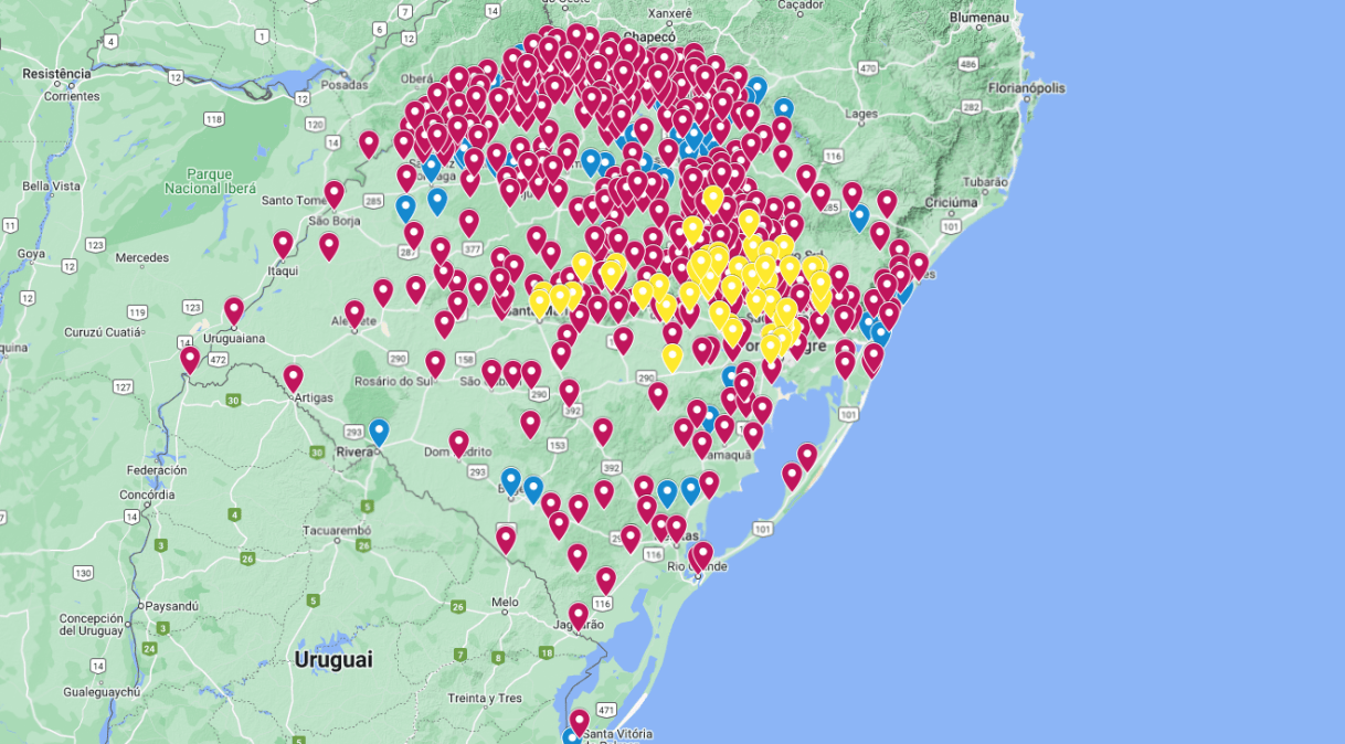 Mapa mostra dimensão da tragédia no RS: pontos em vermelho representam cidades afetas; em amarelo, locais com mortes confirmadas; os pontos azuis mostram as áreas não afetadas