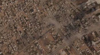 As imagens, que vão de 5 a 7 de maio, sugerem que alguns edifícios foram demolidos e mostram o que parecem ser áreas de concentração para veículos das Forças Israelenses