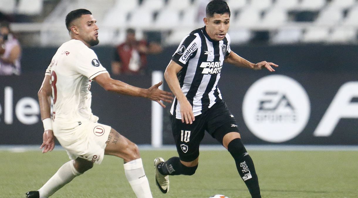 Universitário-PER e Botafogo se enfrentam na Libertadores