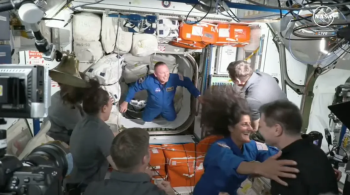 Astronautas Suni Williams e Butch Wilmore encontraram outros agentes que já estavam na ISS