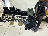 Polícia Militar prende cinco milicianos na Baixada Fluminense (RJ)