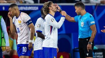 Jesús Gil Manzano e Alejandro Hernández Hernández não fazem mais parte do quadro de arbitragem do torneio