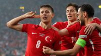 Turquia vence a Geórgia na Euro com golaço de joia do Real Madrid