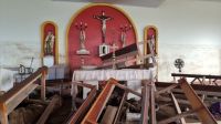 Objetos ficam intactos em igreja atingida por enchente no RS; veja imagens