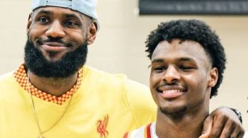 Bronny James, de 19 anos de idade, tem contrato de quatro anos com o Los Angeles Lakers