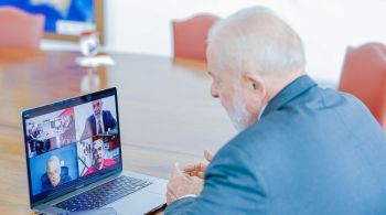 Encontro foi organizado por Gleisi Hoffmann e presidente de fundação ligada ao partido; Lula participou virtualmente