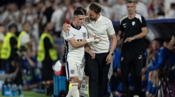 Federação Inglesa confirmou que Phil Foden precisou voltar ao seu país por conta de uma questão familiar