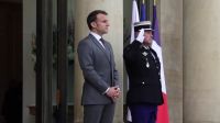 Emmanuel Macron pede que partidos tradicionais formem "bloco republicano"