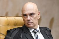 Juristas sugerem "cautela" sobre conversas vazadas de assessores de Moraes