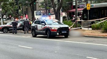 A mulher sobrevivente teve um traumatismo craniano encefálico na região da face e apresentava dores na coluna lombar, segundo os Bombeiros