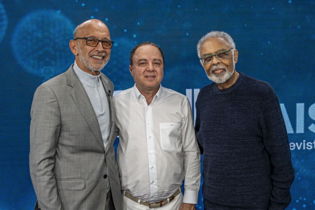 O gerontólogo Alexandre Kalache, o cantor Gilberto Gil e o cardiologista Roberto Kalil conversam no CNN Sinais Vitais