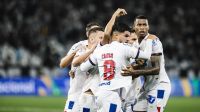 Volante do Bahia celebra empate com Botafogo: "Voltamos a jogar futebol"