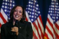 Entrada tardia de Kamala Harris em disputa presidencial divide especialistas