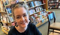 Colleen Hoover tem 4 livros entre os mais vendidos no 1º semestre de 2024