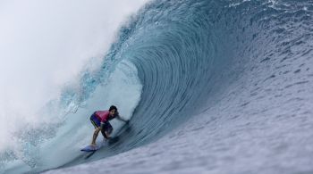 Surfista brasileiro venceu Kanoa Igarashi, que o eliminou em Tóquio, e avançou às quartas de final