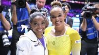 Amigas? Rebeca Andrade comenta relação com Simone Biles, dos EUA