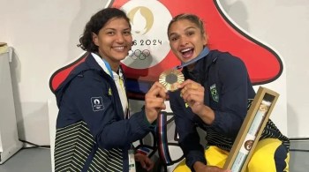 Sarah Menezes subiu ao pódio em Londres 2012 e hoje é técnica da judoca na Olimpíada de Paris