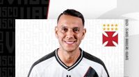 Vasco anuncia a contratação do volante Souza, segundo reforço da janela