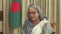 Premiê de Bangladesh renuncia e deixa o país