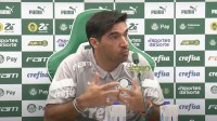 Após polêmica, Abel Ferreira emite comunicado se desculpando com repórter: "Fui infeliz"