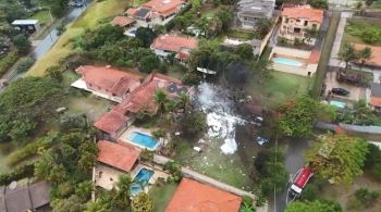 Aeronave com 61 pessoas caiu no interior de São Paulo nesta sexta-feira (9)