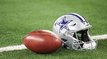 Dallas Cowboys, de propriedade de Jerry Jones, foi avaliado em US$ 10,32 bilhões (cerca de R$ 54 bilhões)