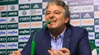 Ex-presidente do Palmeiras detona VAR e diz que querem evitar tricampeonato