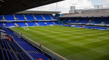 Equipes se enfrentam neste sábado (17), no Portman Road