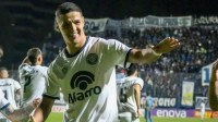 LDU recusa proposta do Corinthians por Alex Arce