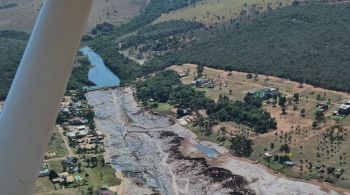 Barragem rompeu em um condomínio de luxo na manhã desta terça-feira (20); não houve registro de vítimas em Campo Grande