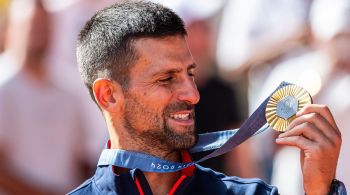 Djokovic entrou na seleta lista ao vencer a medalha de ouro em Paris 2024