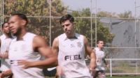 Vídeo do Corinthians mostra novo centroavante já treinando com o elenco