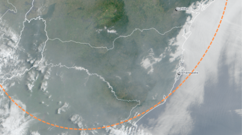 Aeroporto Internacional de Florianópolis ficou fechado para pousos e decolagens por nove horas devido às condições meteorológicas