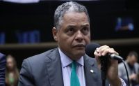 À CNN, Brito diz que ganhar a presidência da Câmara é “prioridade zero”