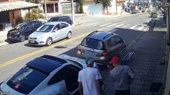 Um dos criminosos estava armado na ação que aconteceu em Santo André na tarde do último domingo (4)