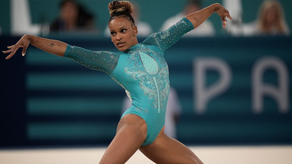 Rebeca Andrade em apresentação do solo na ginástica artística